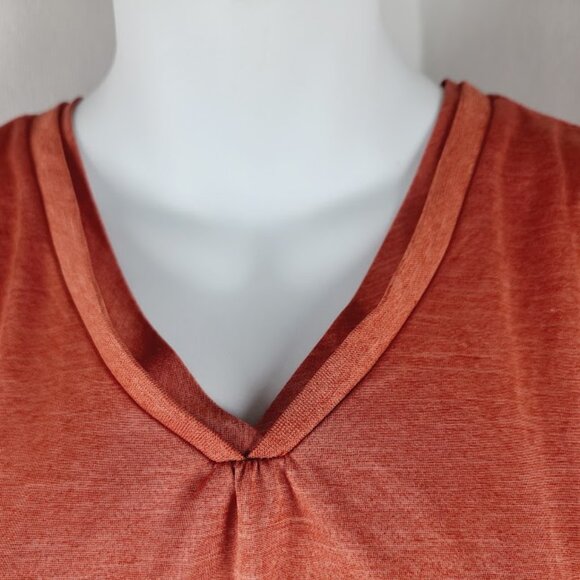 REI Women's Orange Short Sleeve V-Neck Trail Hike T-Shirt Size XL - Picture 3 of 7